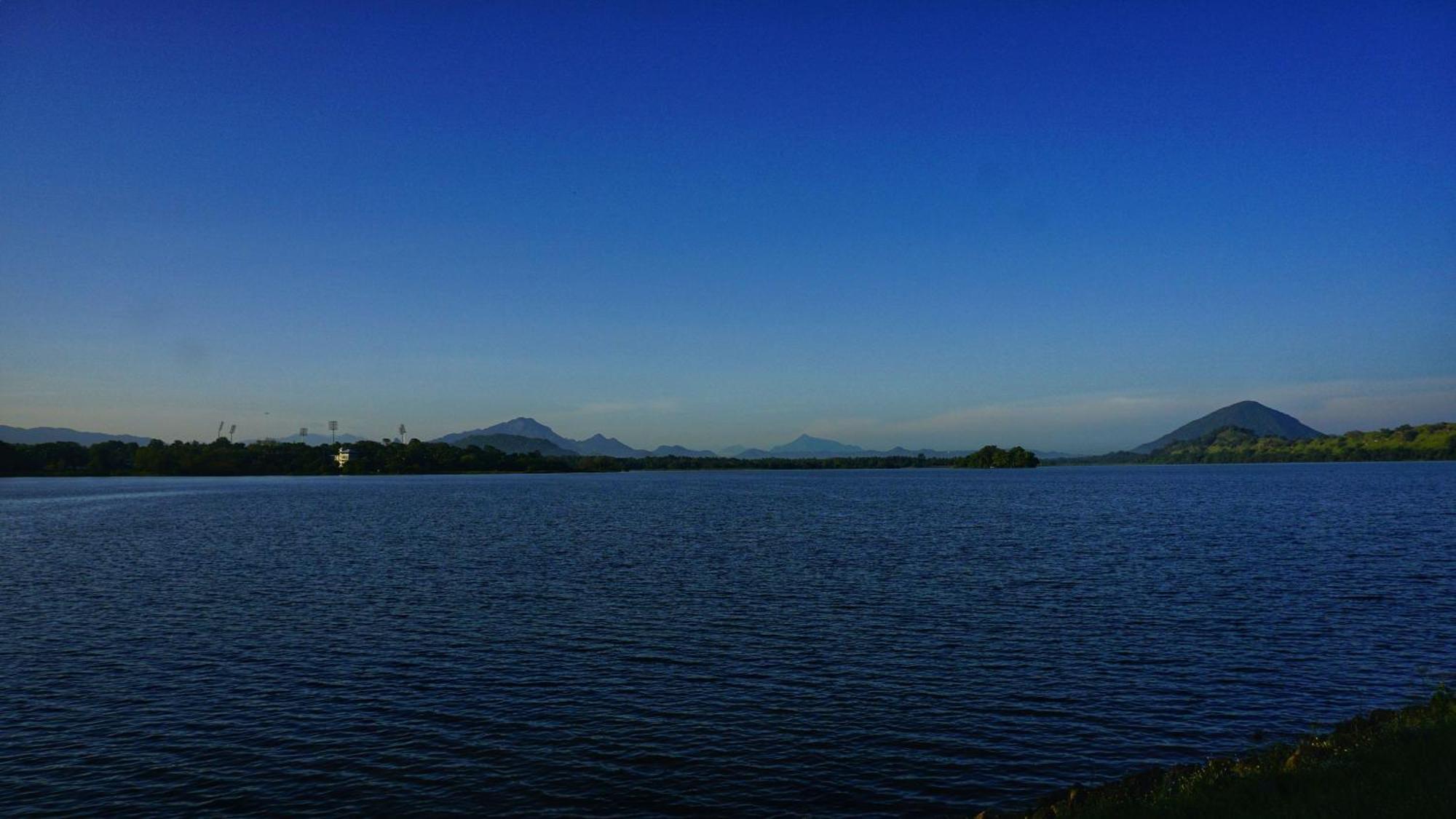 Lake Island Home Stay Dambulla Exterior photo