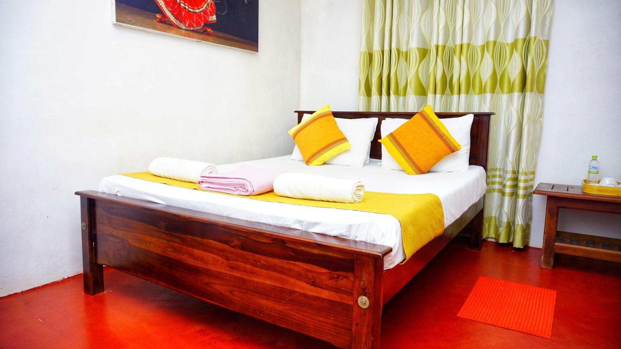 Lake Island Home Stay Dambulla Exterior photo