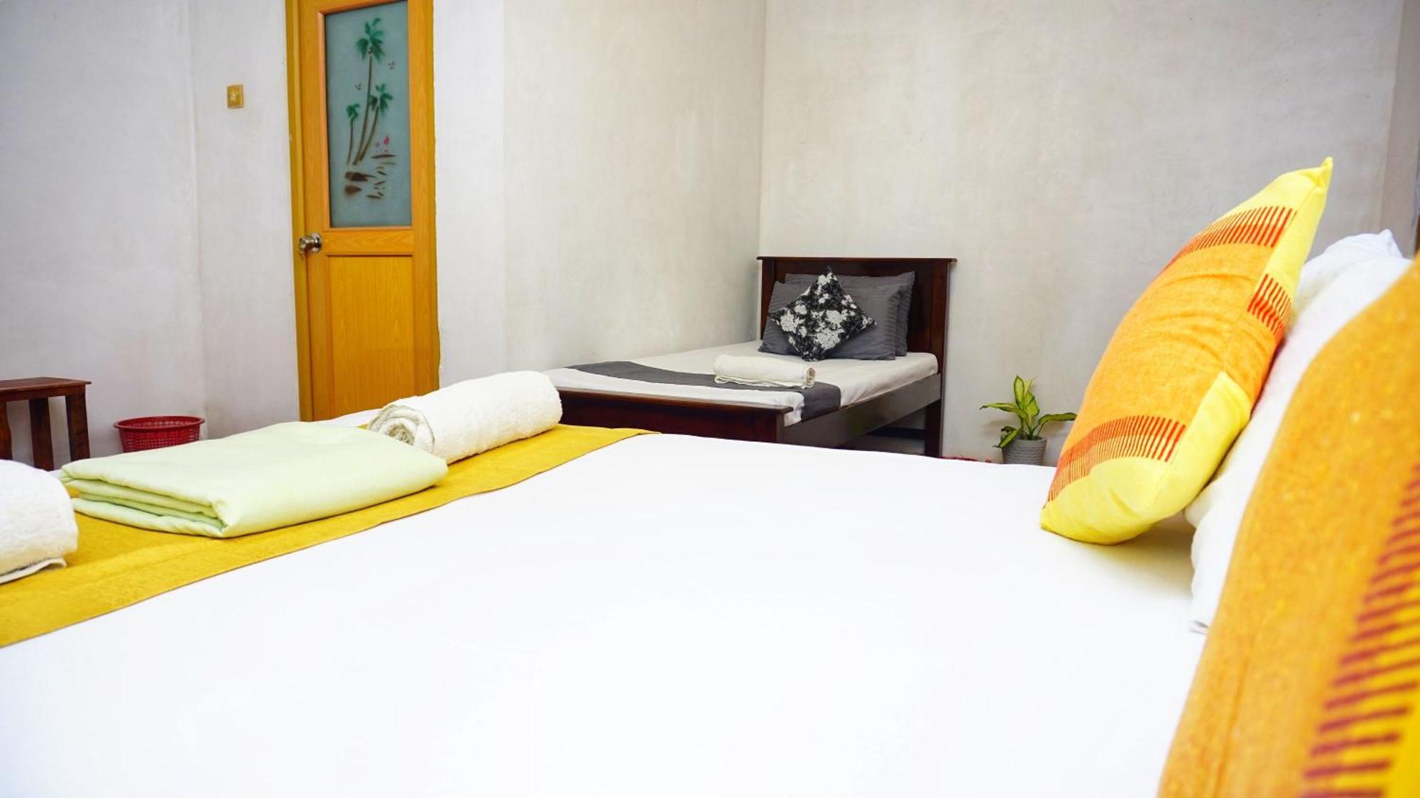 Lake Island Home Stay Dambulla Exterior photo